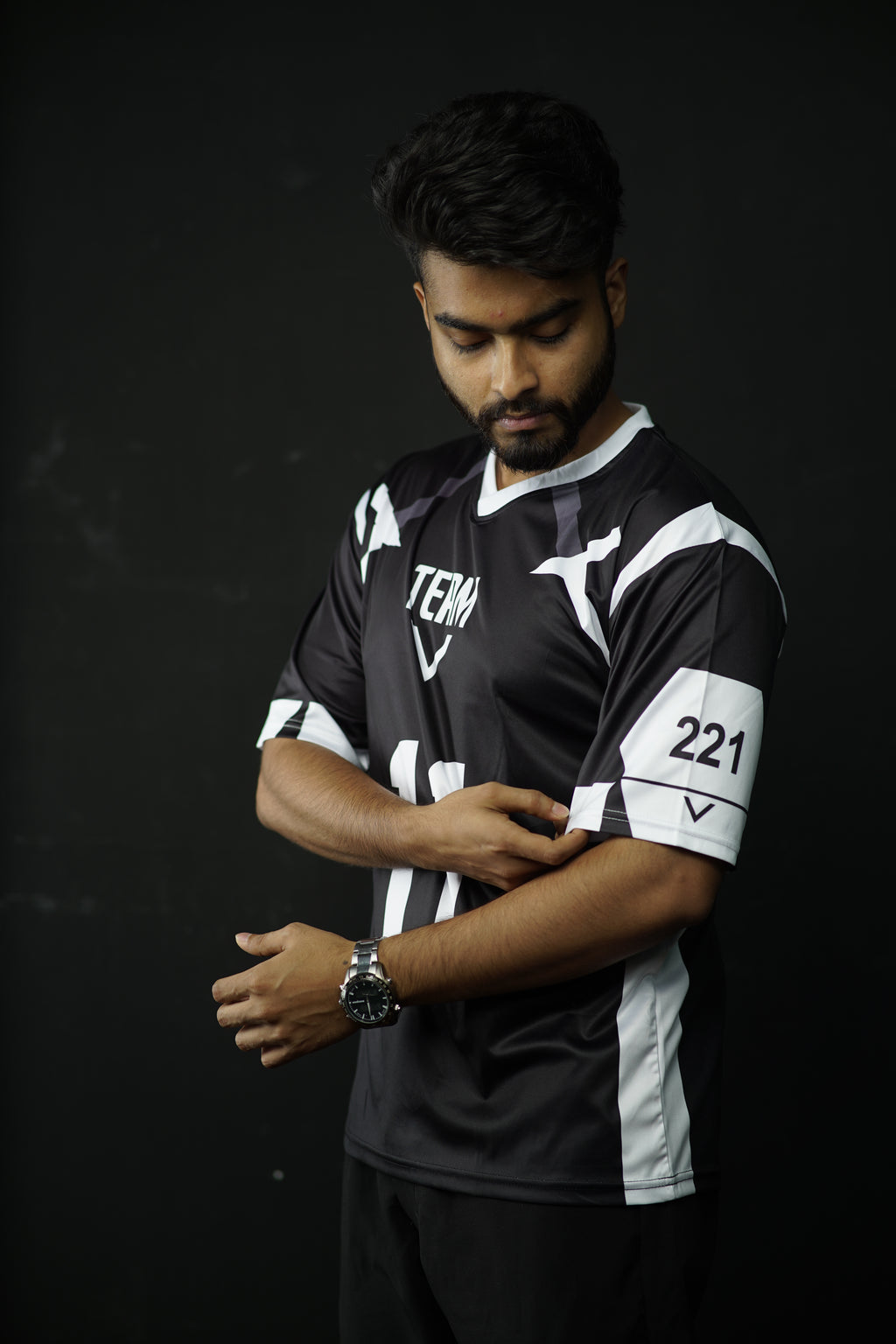 Team V - Nagi | Premium Anime Jersey – Oversized Streetwear