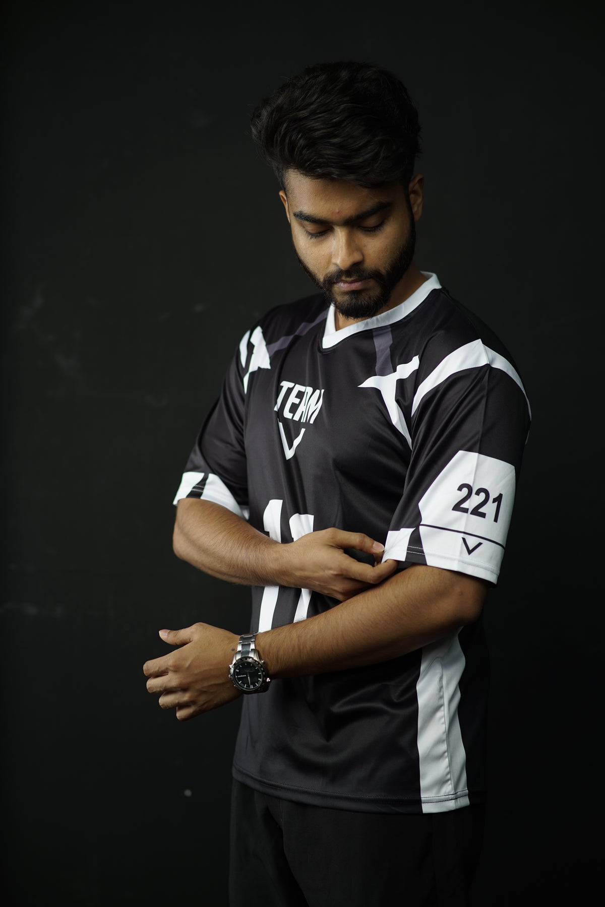 Team V - Nagi | Premium Anime Jersey – Oversized Streetwear