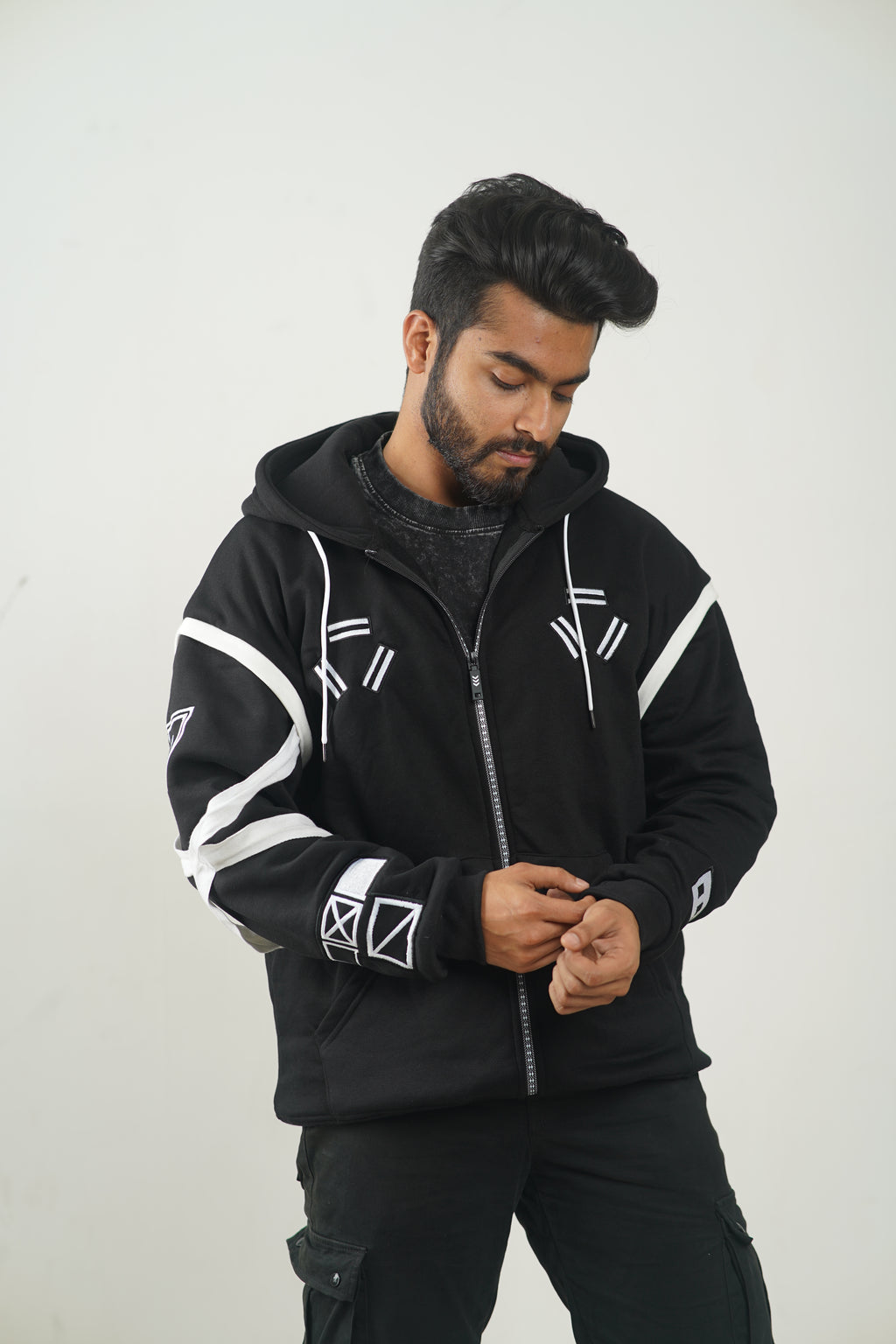 Zoro Egghead Heavyweight Drop – Premium Zip Hoodie