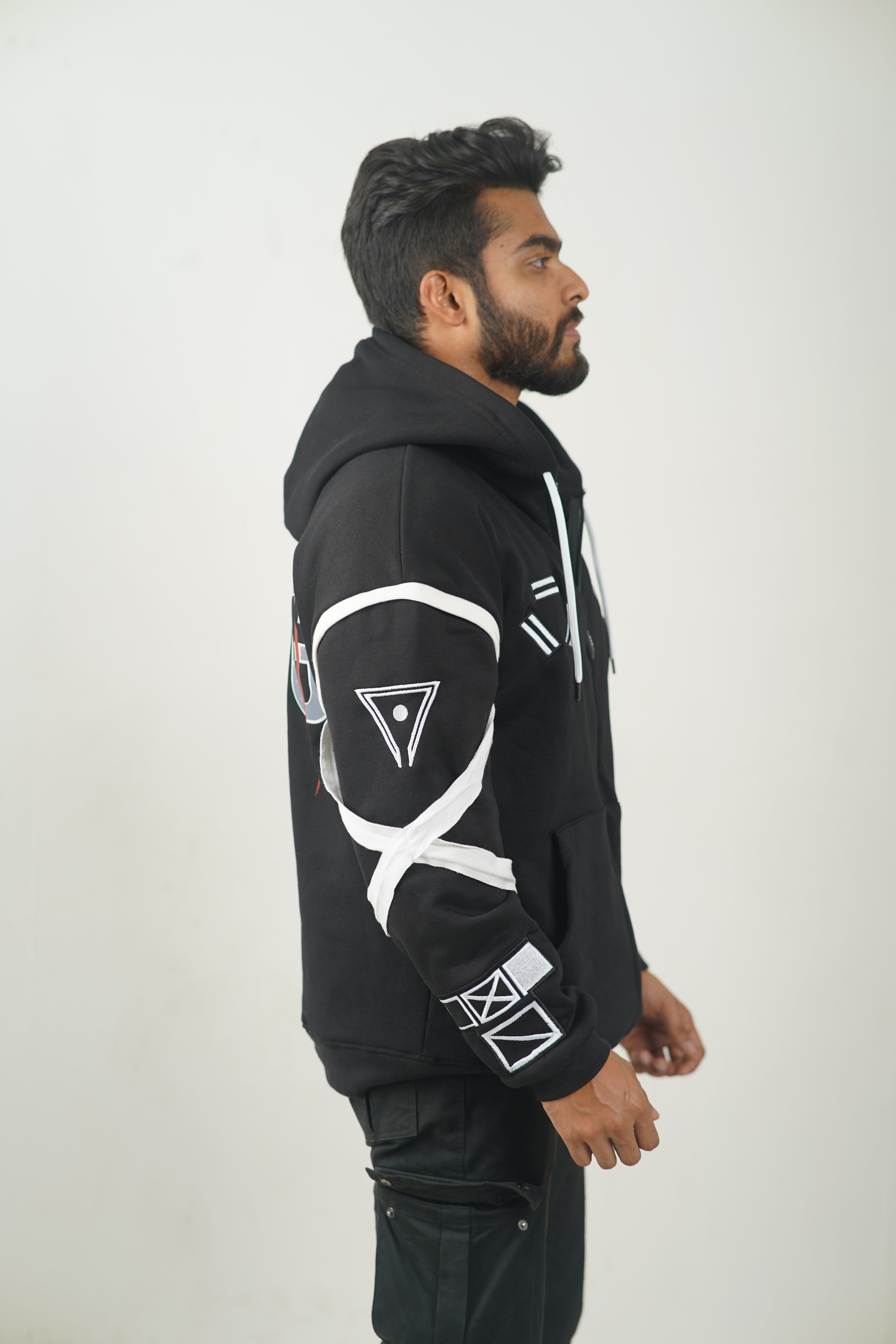 Zoro Egghead Heavyweight Drop – Premium Zip Hoodie