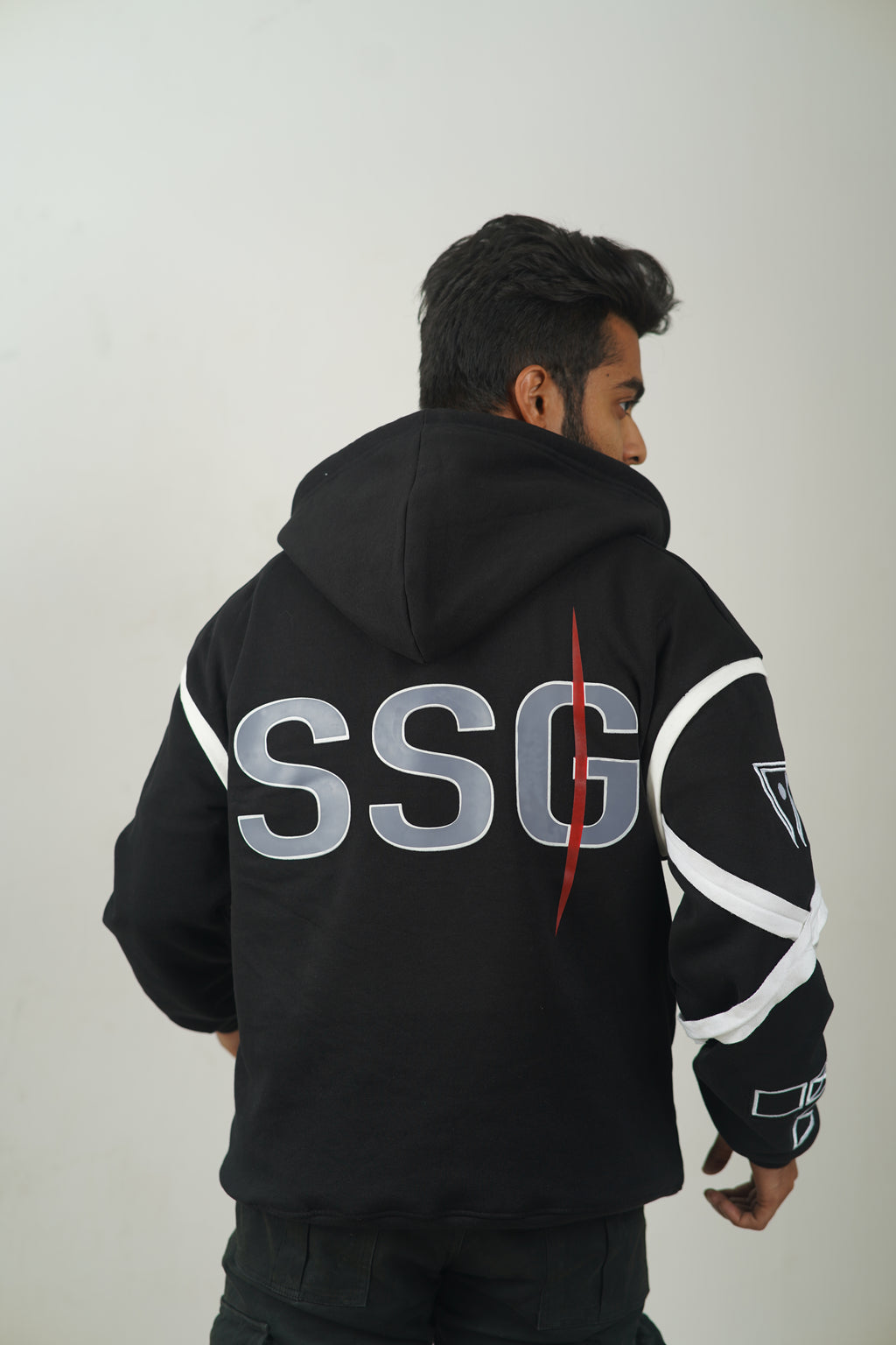 Zoro Egghead Heavyweight Drop – Premium Zip Hoodie