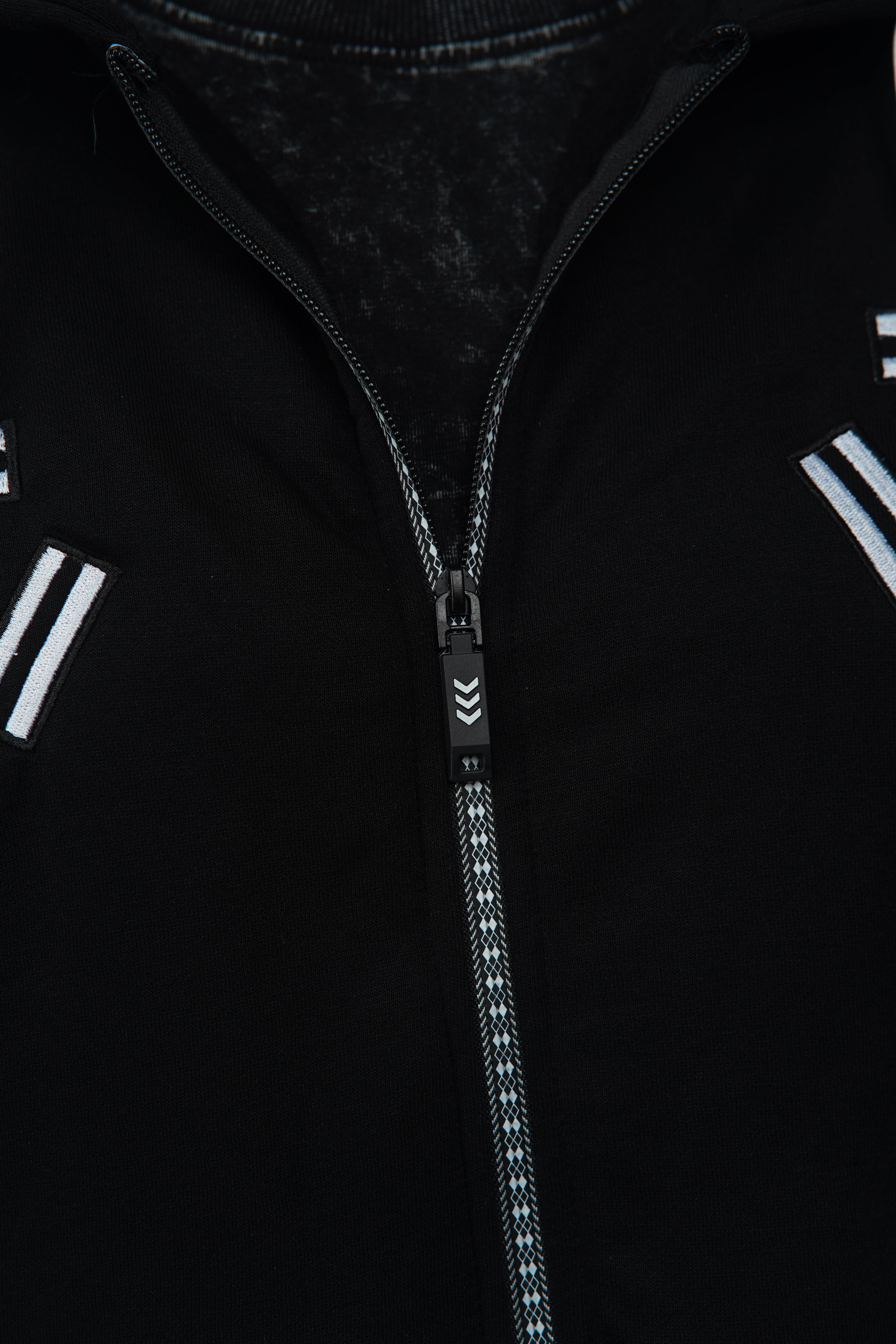 Zoro Egghead Heavyweight Drop – Premium Zip Hoodie